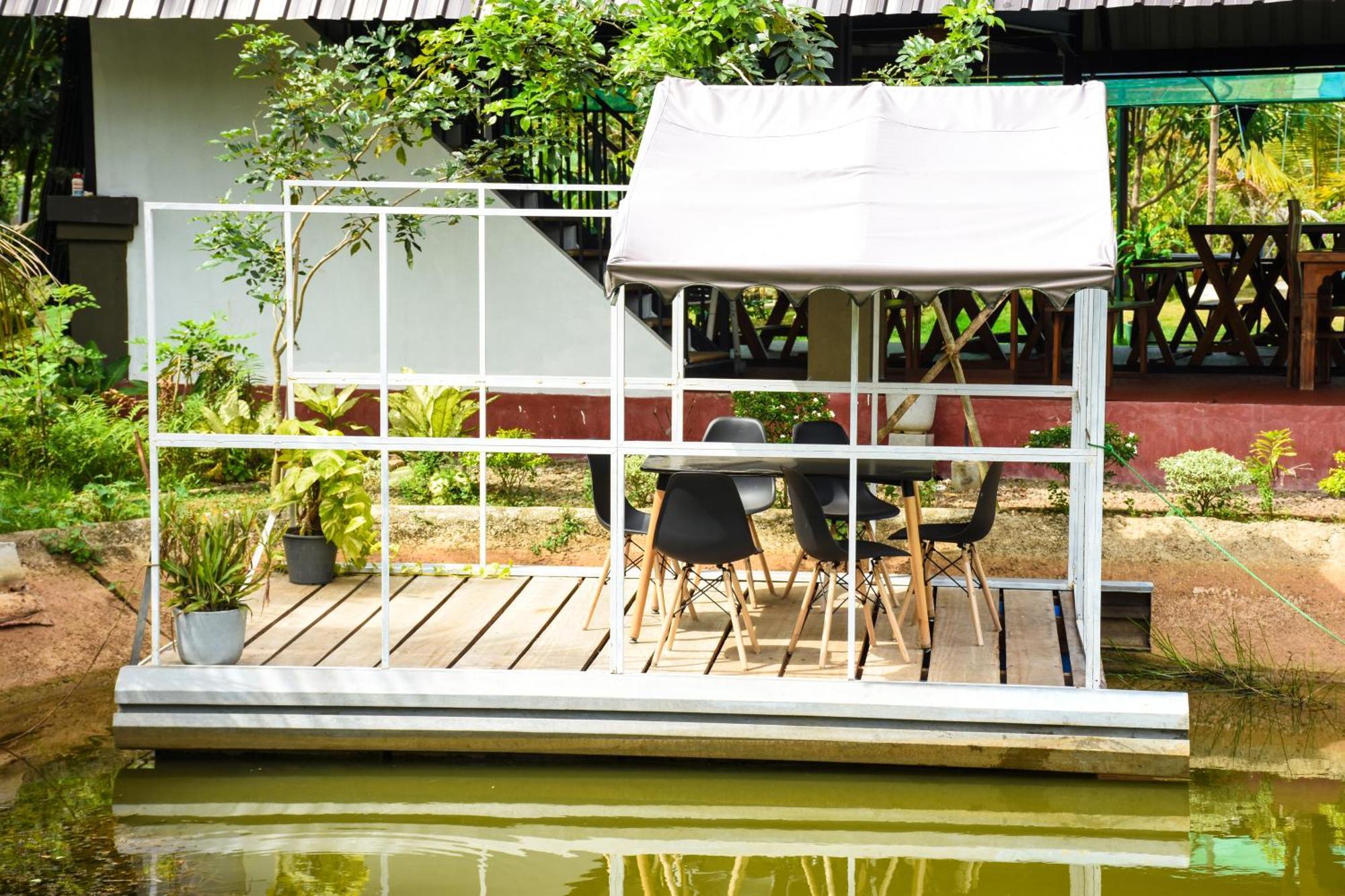 Steps Garden Resort Negombo Esterno foto
