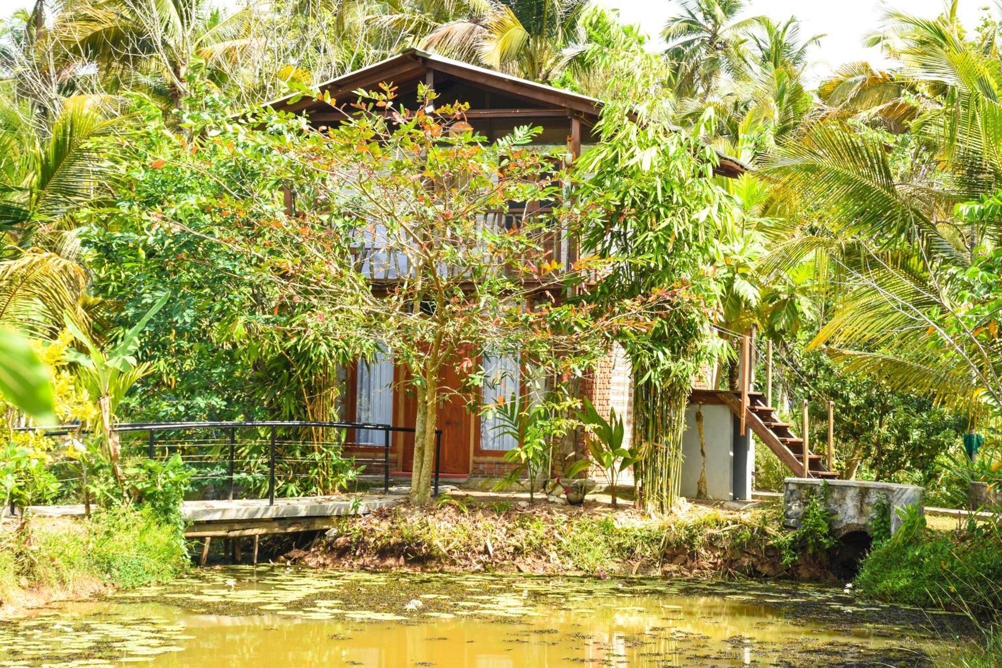 Steps Garden Resort Negombo Esterno foto