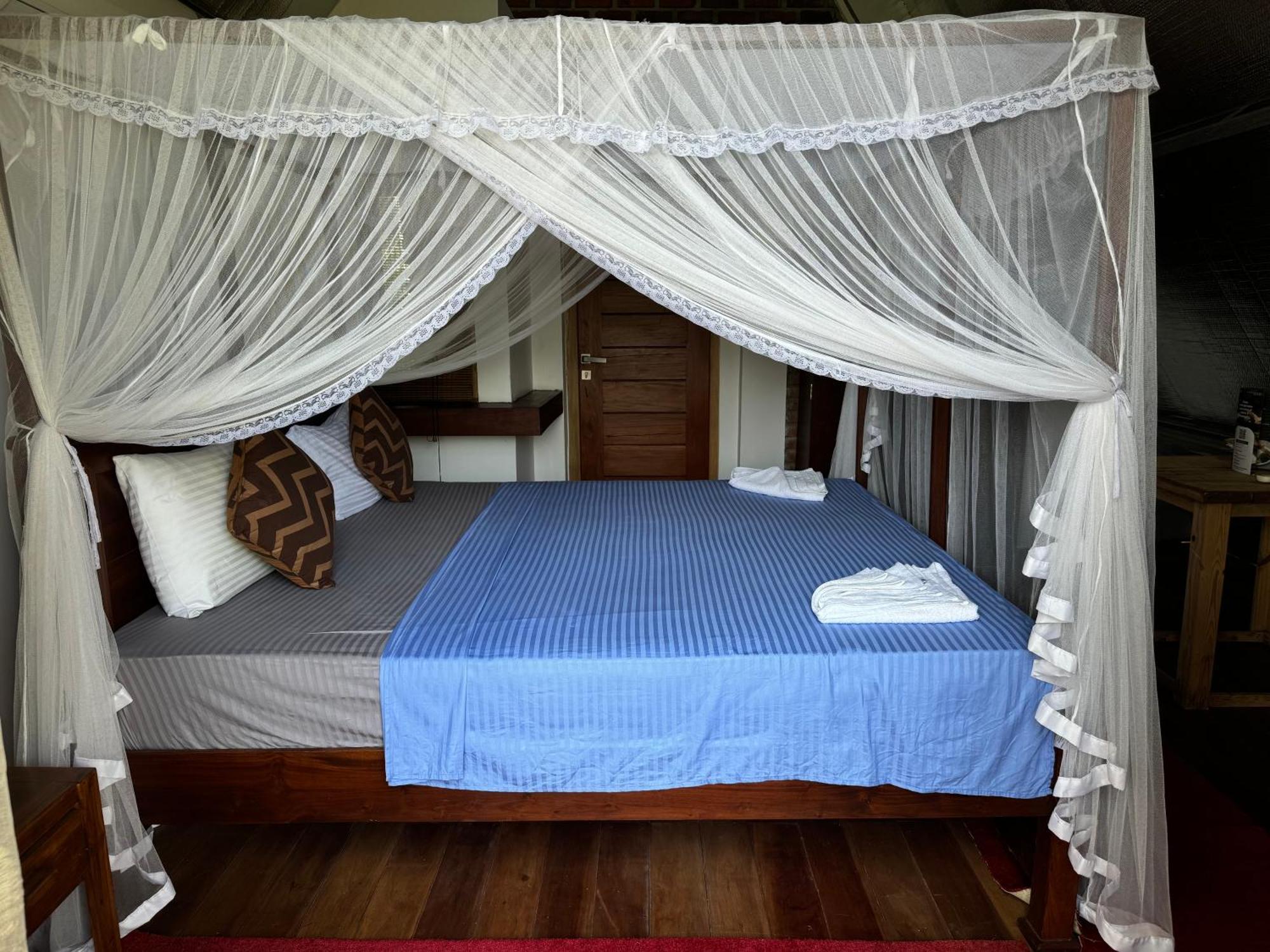 Steps Garden Resort Negombo Esterno foto